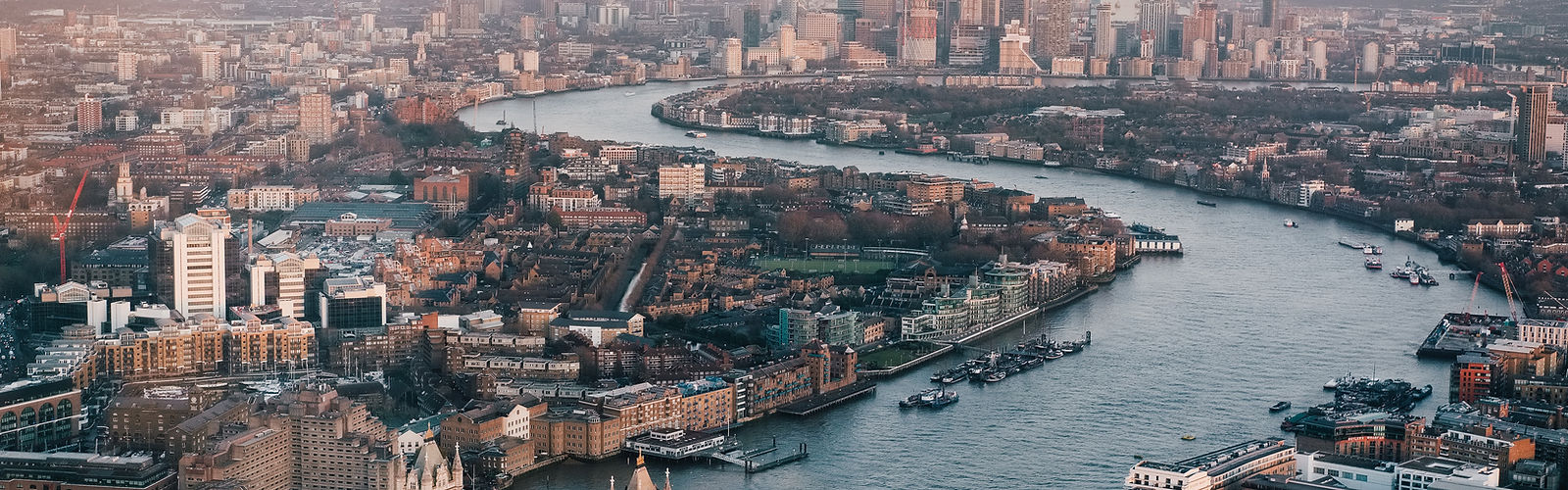 Life and cityscape in United Kingdom